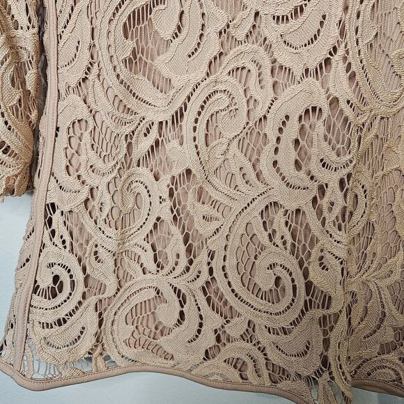 Adrianna Papell Blouse Womens Medium Lace 3/4 Sleeve Sheer Lined Elegant Top - Picture 6 of 10